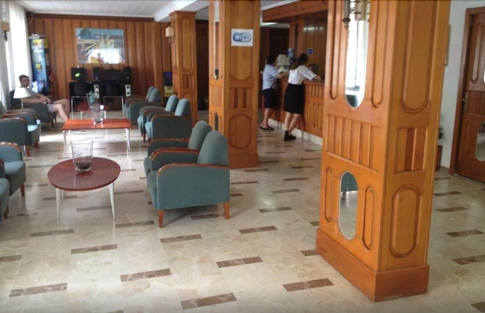 Hotel Selva Arenal إل أرينال المظهر الخارجي الصورة